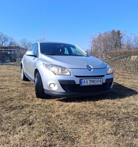 Серый Рено Меган, объемом двигателя 1.46 л и пробегом 289 тыс. км за 6500 $, фото 1 на Automoto.ua