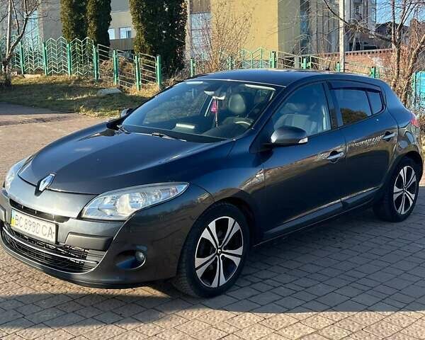 Серый Рено Меган, объемом двигателя 1.5 л и пробегом 298 тыс. км за 5900 $, фото 1 на Automoto.ua