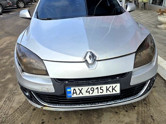 Сірий Рено Меган, об'ємом двигуна 1.5 л та пробігом 0 тис. км за 6000 $, фото 1 на Automoto.ua