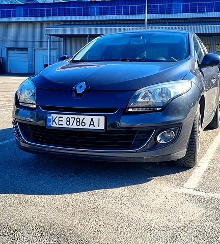 Сірий Рено Меган, об'ємом двигуна 1.5 л та пробігом 224 тис. км за 6450 $, фото 1 на Automoto.ua