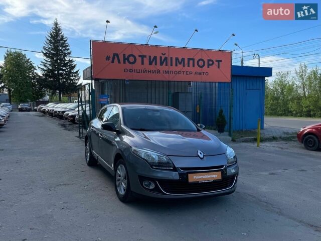 Серый Рено Меган, объемом двигателя 1.5 л и пробегом 250 тыс. км за 9400 $, фото 1 на Automoto.ua