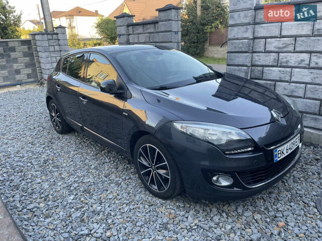 Серый Рено Меган, объемом двигателя 1.46 л и пробегом 266 тыс. км за 7000 $, фото 1 на Automoto.ua