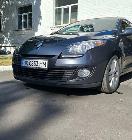 Сірий Рено Меган, об'ємом двигуна 1.5 л та пробігом 204 тис. км за 7200 $, фото 1 на Automoto.ua