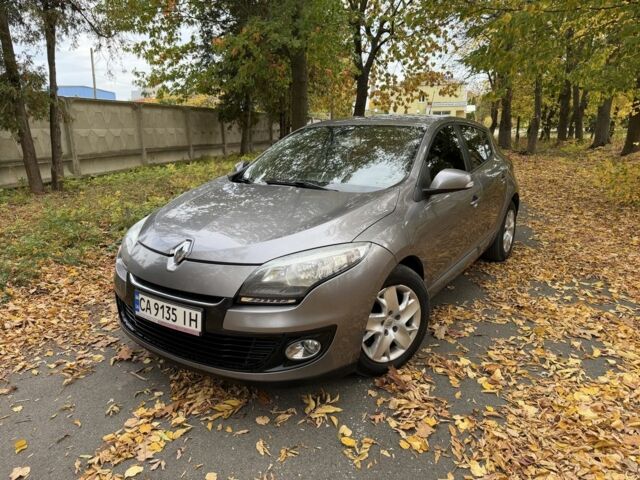 Сірий Рено Меган, об'ємом двигуна 1.5 л та пробігом 290 тис. км за 6168 $, фото 1 на Automoto.ua