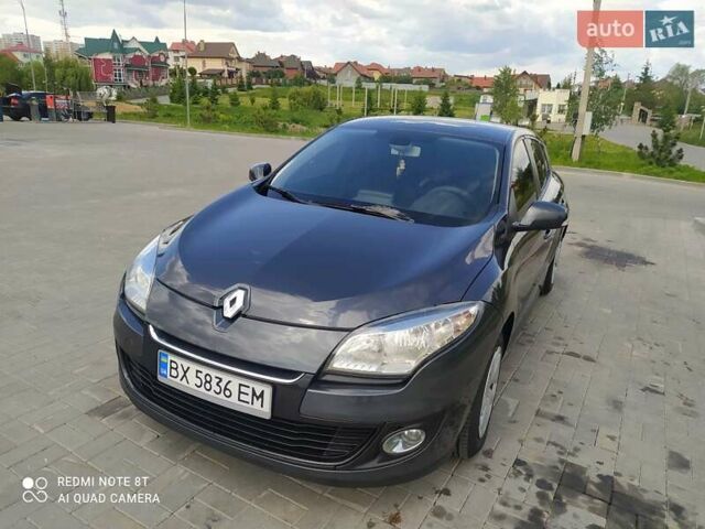 Серый Рено Меган, объемом двигателя 1.5 л и пробегом 226 тыс. км за 8300 $, фото 1 на Automoto.ua