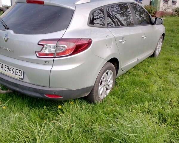 Сірий Рено Меган, об'ємом двигуна 1.5 л та пробігом 170 тис. км за 8950 $, фото 1 на Automoto.ua