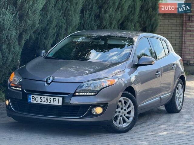 Сірий Рено Меган, об'ємом двигуна 1.5 л та пробігом 266 тис. км за 7950 $, фото 1 на Automoto.ua