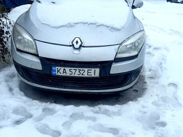 Серый Рено Меган, объемом двигателя 1.6 л и пробегом 275 тыс. км за 5800 $, фото 1 на Automoto.ua