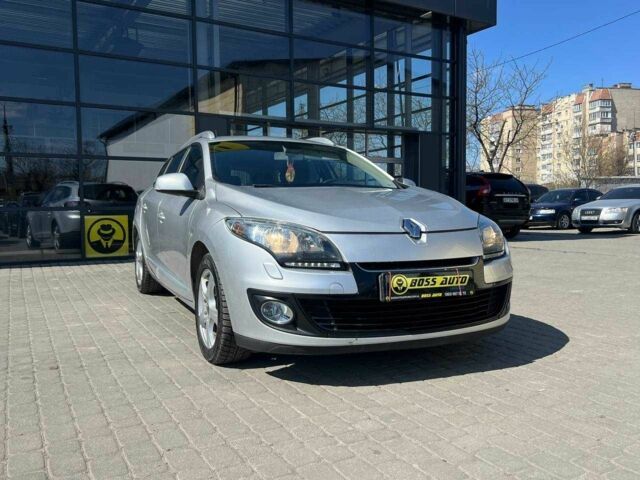Серый Рено Меган, объемом двигателя 1.2 л и пробегом 144 тыс. км за 7000 $, фото 1 на Automoto.ua