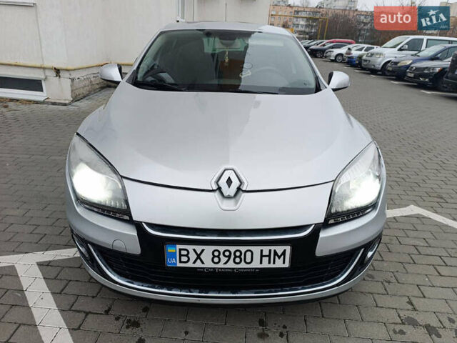 Сірий Рено Меган, об'ємом двигуна 1.2 л та пробігом 224 тис. км за 6900 $, фото 1 на Automoto.ua