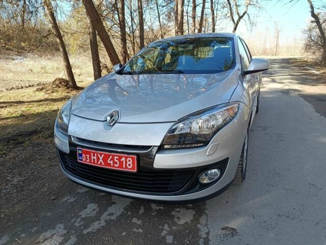 Серый Рено Меган, объемом двигателя 1.5 л и пробегом 229 тыс. км за 6599 $, фото 1 на Automoto.ua
