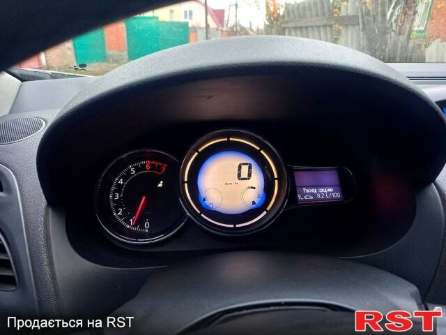 Сірий Рено Меган, об'ємом двигуна 1.6 л та пробігом 284 тис. км за 5000 $, фото 1 на Automoto.ua