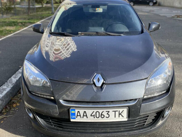 Сірий Рено Меган, об'ємом двигуна 1.2 л та пробігом 165 тис. км за 7500 $, фото 1 на Automoto.ua