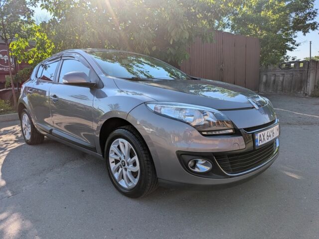 Сірий Рено Меган, об'ємом двигуна 1.5 л та пробігом 193 тис. км за 7900 $, фото 1 на Automoto.ua