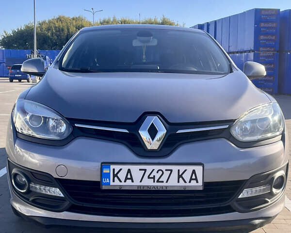 Сірий Рено Меган, об'ємом двигуна 1.46 л та пробігом 245 тис. км за 8200 $, фото 1 на Automoto.ua