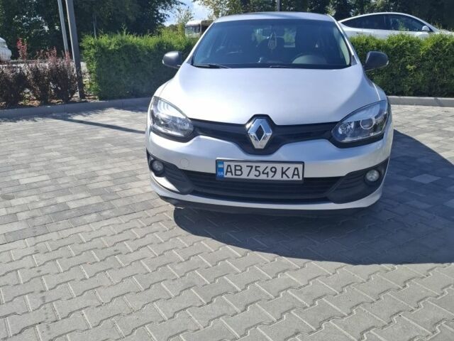 Сірий Рено Меган, об'ємом двигуна 1.5 л та пробігом 218 тис. км за 7800 $, фото 1 на Automoto.ua