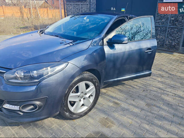 Серый Рено Меган, объемом двигателя 1.5 л и пробегом 218 тыс. км за 8800 $, фото 1 на Automoto.ua