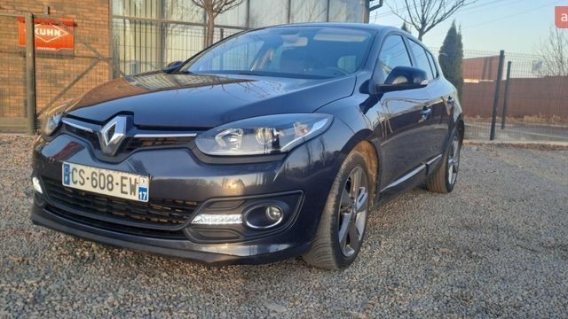 Сірий Рено Меган, об'ємом двигуна 1.5 л та пробігом 153 тис. км за 9850 $, фото 1 на Automoto.ua