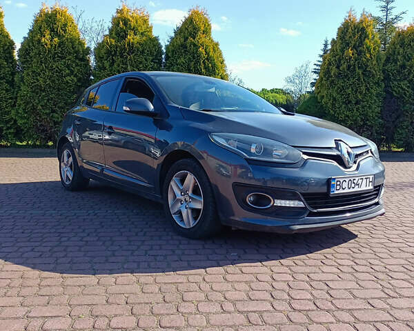 Серый Рено Меган, объемом двигателя 1.46 л и пробегом 185 тыс. км за 9500 $, фото 1 на Automoto.ua