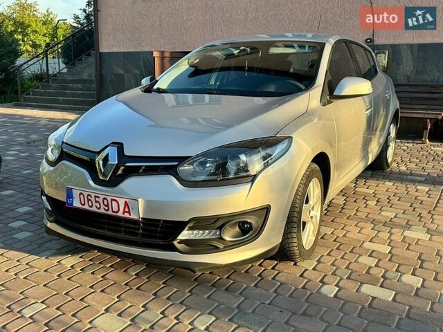Серый Рено Меган, объемом двигателя 1.5 л и пробегом 240 тыс. км за 7750 $, фото 1 на Automoto.ua