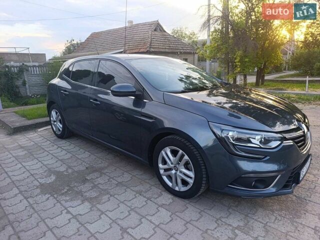 Сірий Рено Меган, об'ємом двигуна 1.46 л та пробігом 66 тис. км за 13600 $, фото 1 на Automoto.ua