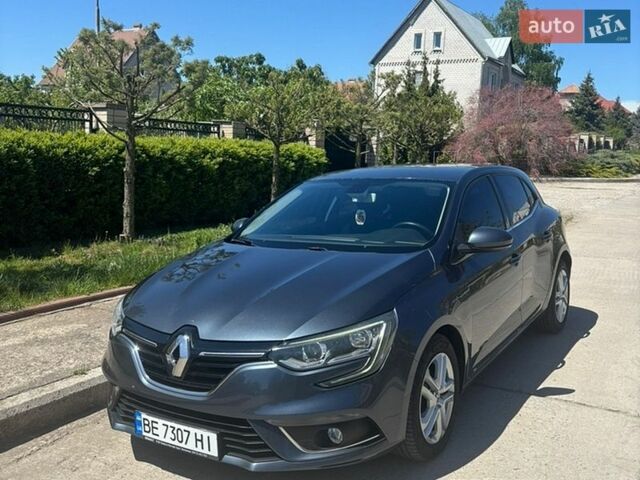 Серый Рено Меган, объемом двигателя 1.46 л и пробегом 64 тыс. км за 11900 $, фото 1 на Automoto.ua