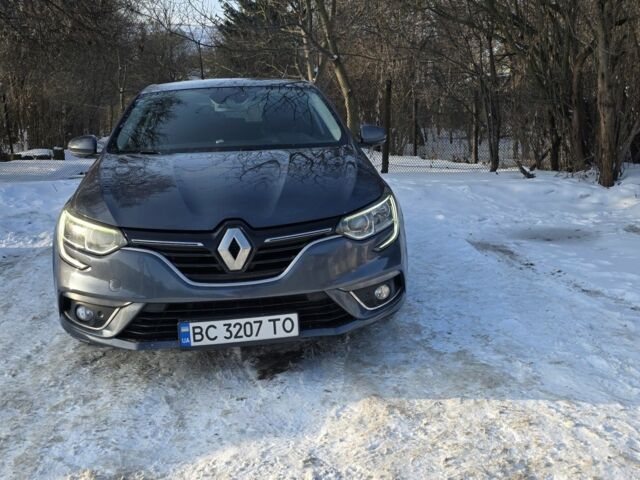 Серый Рено Меган, объемом двигателя 1.5 л и пробегом 157 тыс. км за 10500 $, фото 1 на Automoto.ua