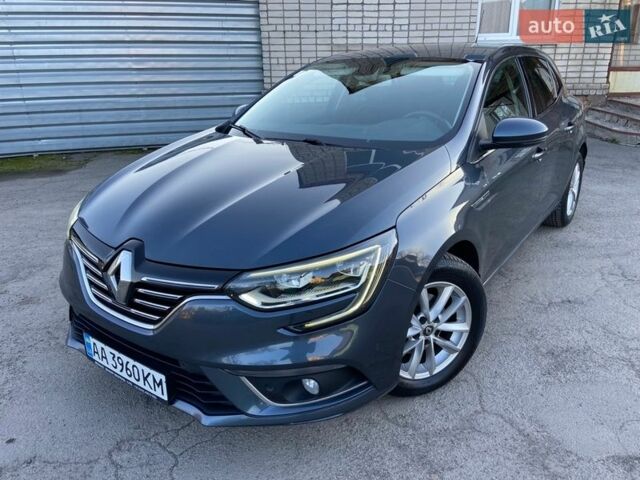 Серый Рено Меган, объемом двигателя 1.5 л и пробегом 93 тыс. км за 14850 $, фото 1 на Automoto.ua