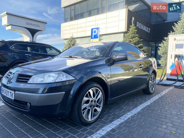 Серый Рено Меган, объемом двигателя 1.9 л и пробегом 250 тыс. км за 5700 $, фото 1 на Automoto.ua