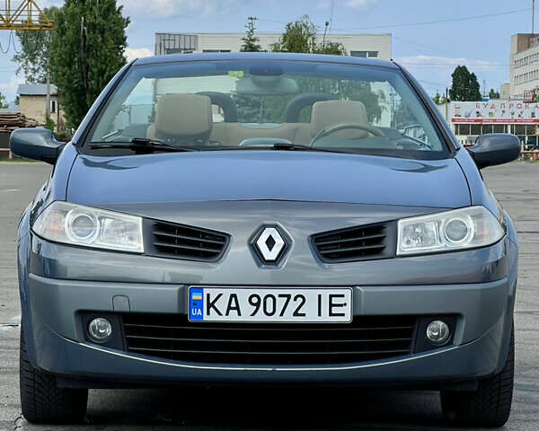 Серый Рено Меган, объемом двигателя 2 л и пробегом 207 тыс. км за 6300 $, фото 1 на Automoto.ua