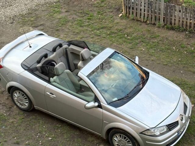Сірий Рено Меган, об'ємом двигуна 1.9 л та пробігом 250 тис. км за 5104 $, фото 1 на Automoto.ua