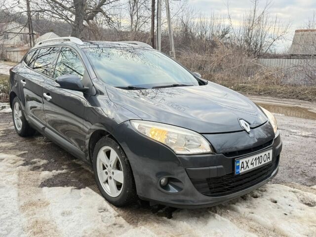 Серый Рено Меган, объемом двигателя 1.9 л и пробегом 230 тыс. км за 6500 $, фото 1 на Automoto.ua