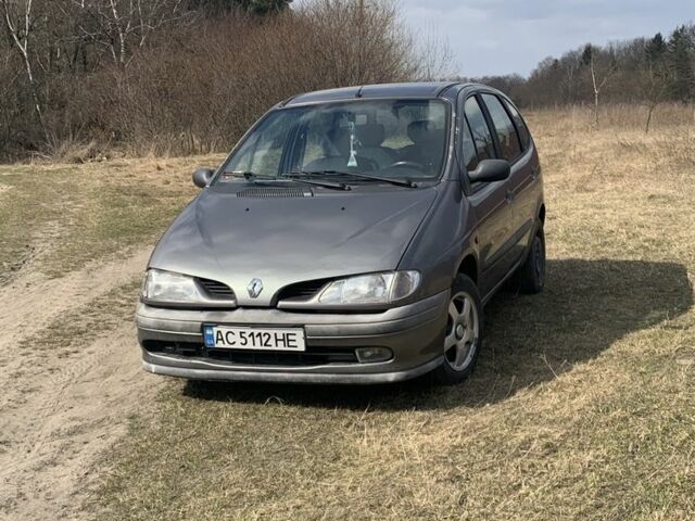 Серый Рено Меган, объемом двигателя 1.6 л и пробегом 250 тыс. км за 1550 $, фото 1 на Automoto.ua