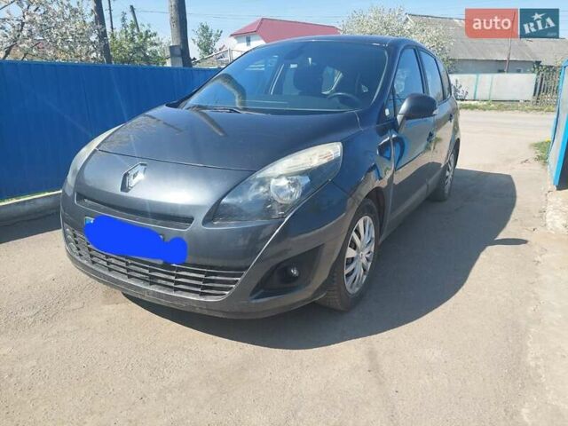 Сірий Рено Меган, об'ємом двигуна 1.5 л та пробігом 255 тис. км за 6500 $, фото 1 на Automoto.ua