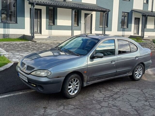 Сірий Рено Меган, об'ємом двигуна 1.4 л та пробігом 650 тис. км за 2600 $, фото 1 на Automoto.ua