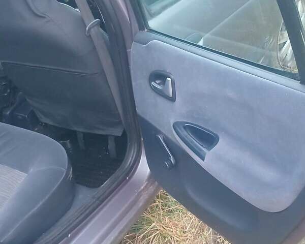 Сірий Рено Меган, об'ємом двигуна 1.9 л та пробігом 312 тис. км за 2700 $, фото 1 на Automoto.ua