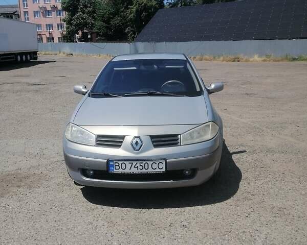 Сірий Рено Меган, об'ємом двигуна 1.6 л та пробігом 230 тис. км за 5000 $, фото 1 на Automoto.ua