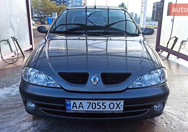 Сірий Рено Меган, об'ємом двигуна 1.4 л та пробігом 234 тис. км за 2200 $, фото 1 на Automoto.ua