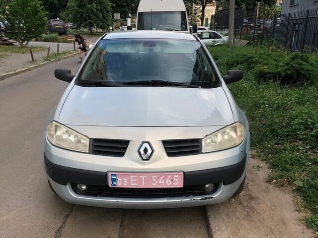 Серый Рено Меган, объемом двигателя 1.6 л и пробегом 236 тыс. км за 3300 $, фото 1 на Automoto.ua