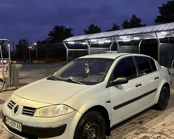 Сірий Рено Меган, об'ємом двигуна 1.4 л та пробігом 220 тис. км за 4400 $, фото 1 на Automoto.ua