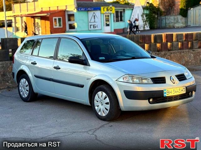 Серый Рено Меган, объемом двигателя 1.5 л и пробегом 284 тыс. км за 4000 $, фото 1 на Automoto.ua