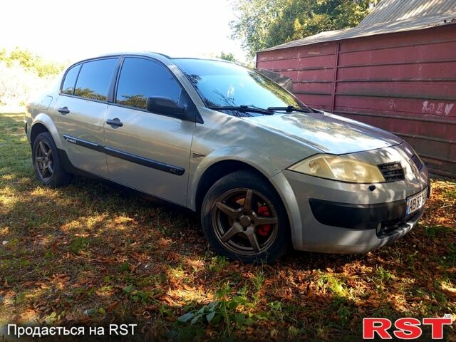 Серый Рено Меган, объемом двигателя 1.5 л и пробегом 0 тыс. км за 4000 $, фото 1 на Automoto.ua