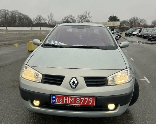 Серый Рено Меган, объемом двигателя 1.6 л и пробегом 208 тыс. км за 4999 $, фото 1 на Automoto.ua