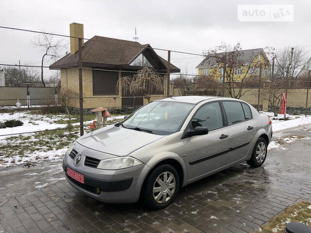 Сірий Рено Меган, об'ємом двигуна 1.6 л та пробігом 198 тис. км за 3900 $, фото 1 на Automoto.ua