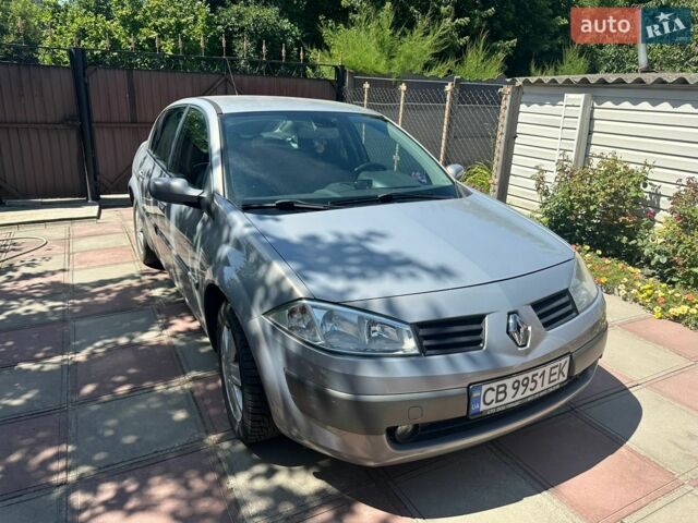 Сірий Рено Меган, об'ємом двигуна 1.6 л та пробігом 226 тис. км за 4500 $, фото 1 на Automoto.ua