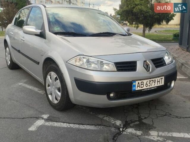 Серый Рено Меган, объемом двигателя 1.6 л и пробегом 132 тыс. км за 4300 $, фото 1 на Automoto.ua