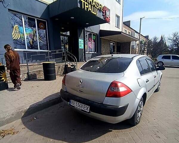 Серый Рено Меган, объемом двигателя 1.4 л и пробегом 200 тыс. км за 4300 $, фото 1 на Automoto.ua