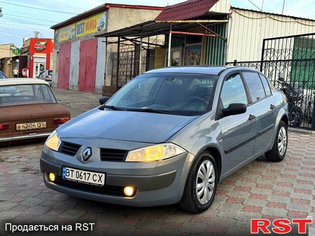 Серый Рено Меган, объемом двигателя 1.6 л и пробегом 300 тыс. км за 3699 $, фото 1 на Automoto.ua