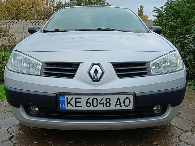 Серый Рено Меган, объемом двигателя 1.4 л и пробегом 130 тыс. км за 5000 $, фото 1 на Automoto.ua