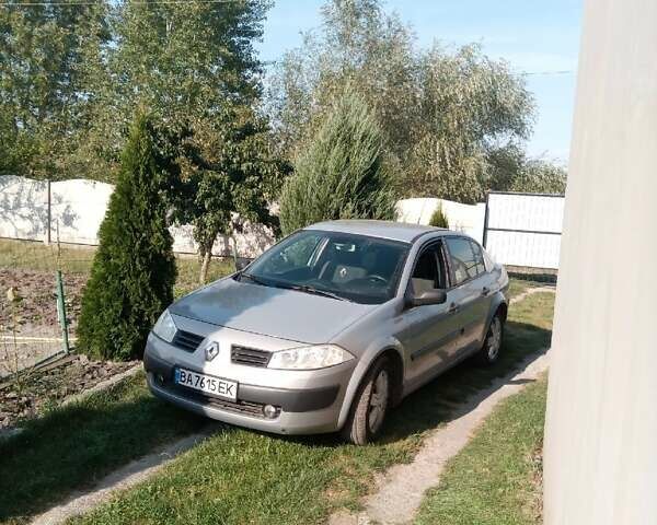 Серый Рено Меган, объемом двигателя 1.6 л и пробегом 173 тыс. км за 5000 $, фото 1 на Automoto.ua